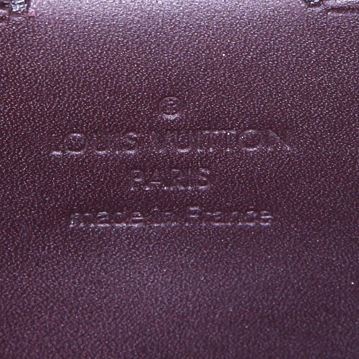 Bolsito de mano Louis Vuitton Sunset Boulevard en charol Monogram color burdeos - Detail D3