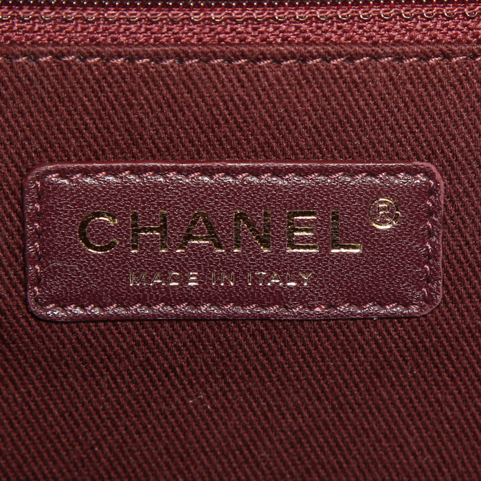 Sac à main Chanel Coco Handle en cuir grainé mordoré - Detail D4