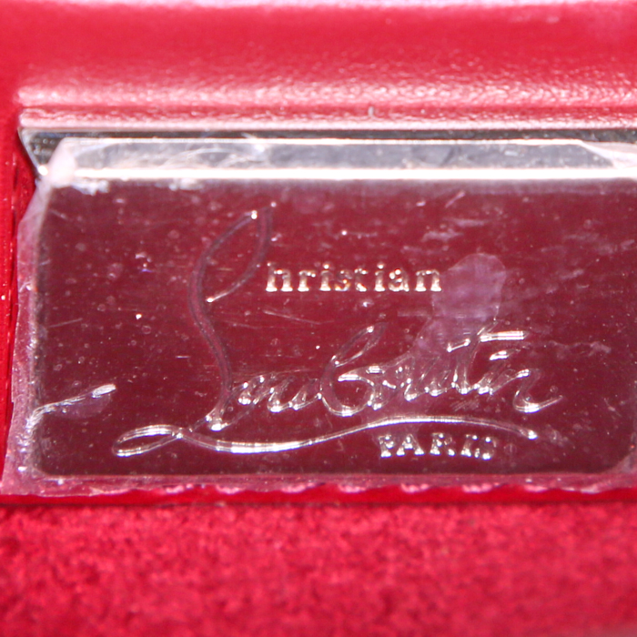 Borsa a tracolla Christian Louboutin Sweet Charity modello piccolo in pelle rossa con borchie - Detail D4
