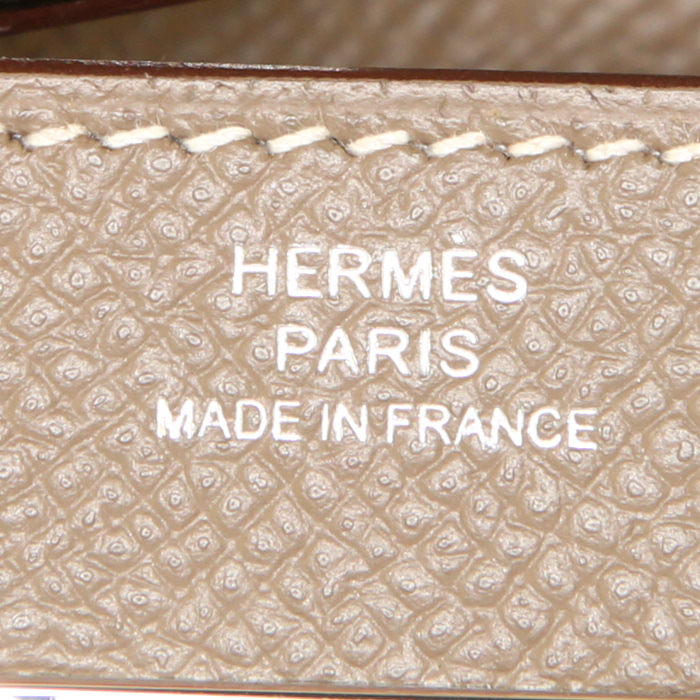 Portafogli Hermès Kelly wallet in pelle Epsom etoupe - Detail D3