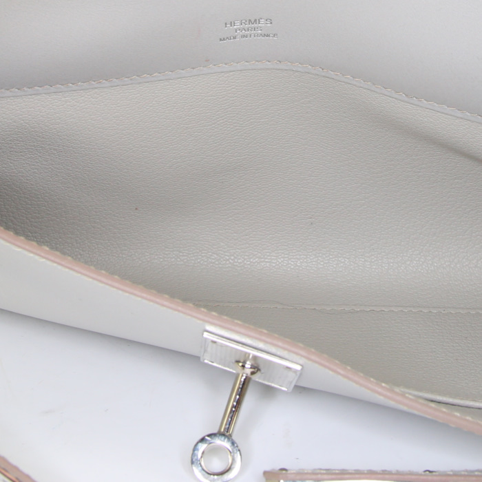 Hermès Kelly - Clutch pouch in grey pearl box leather - Detail D2