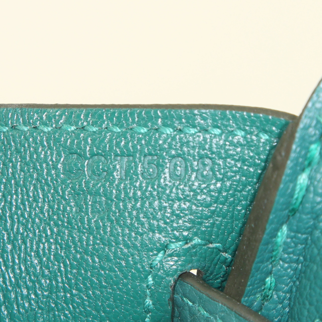Sac à main Hermes Birkin 25 cm en cuir togo vert-malachite - Detail D4