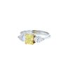 Sortija Vintage en oro blanco,  oro amarillo y diamantes y en diamante amarillo - 00pp thumbnail