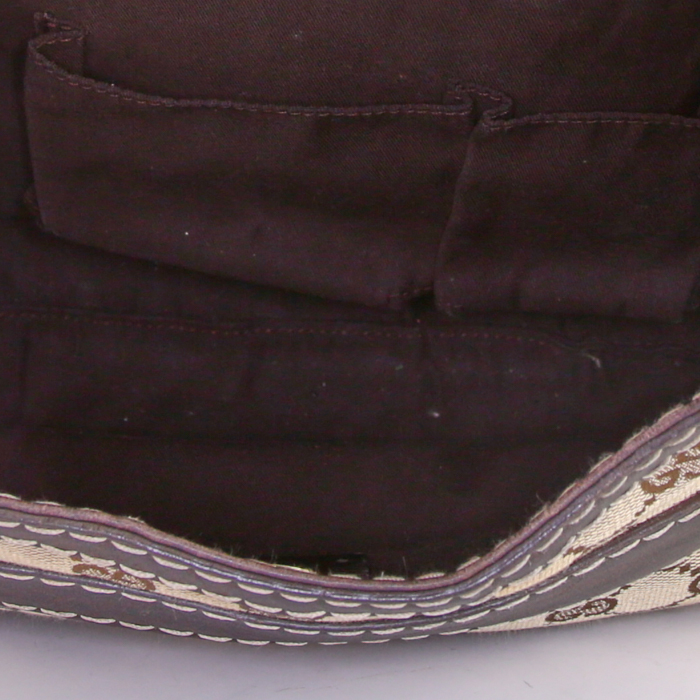 Borsa da spalla o a mano Gucci Queen in tela monogram beige e pelle marrone - Detail D2