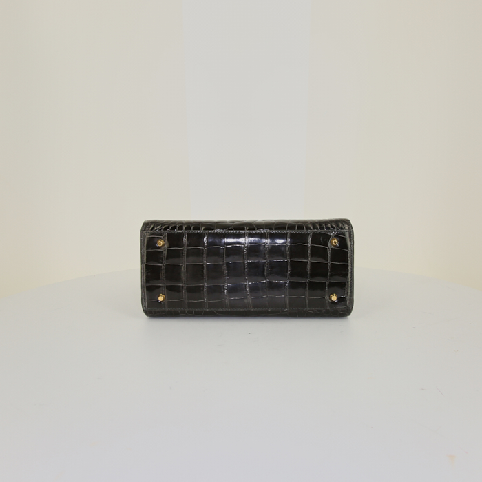 Dior Lady Dior medium model handbag in grey crocodile - Detail D4
