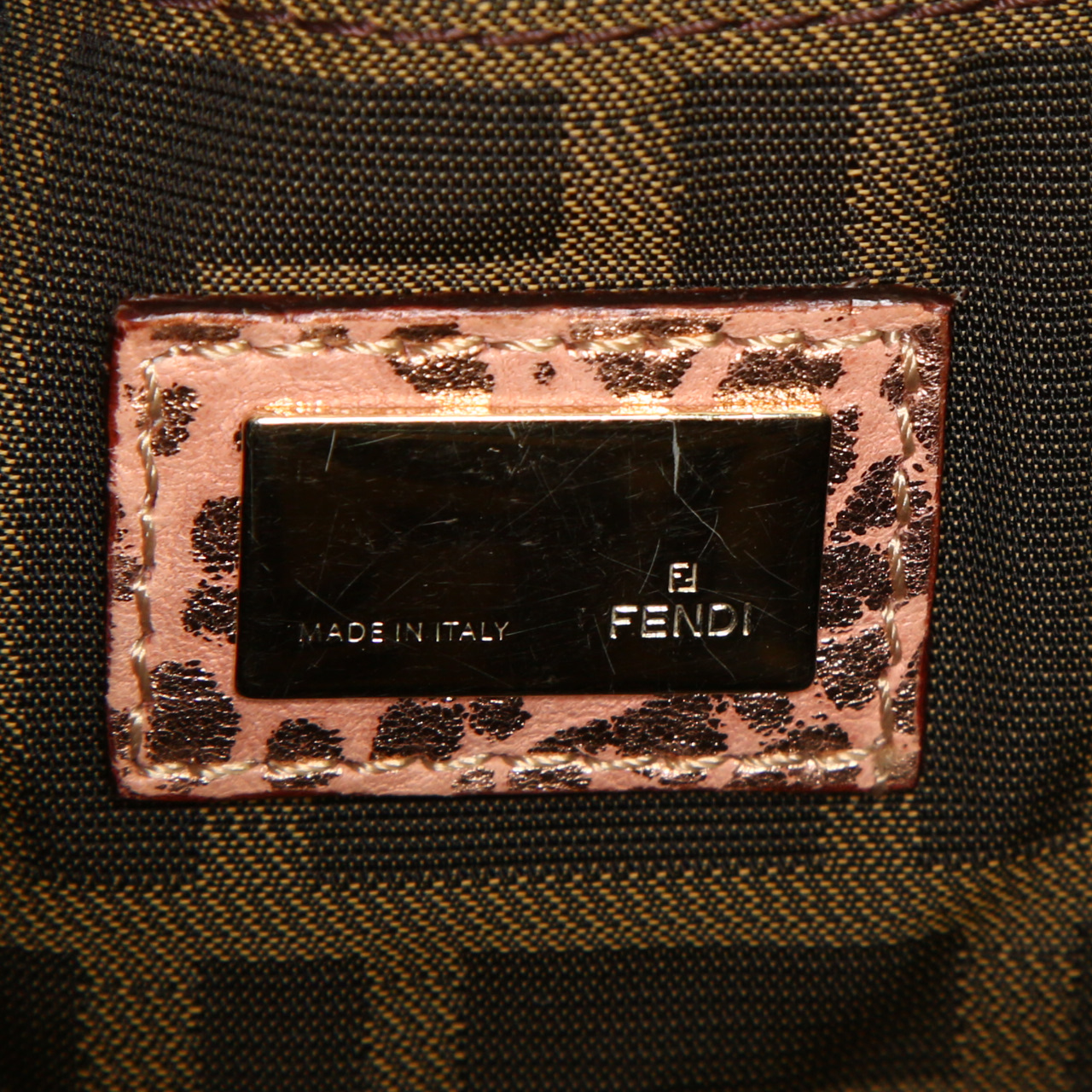 Fendi Spy small model handbag in gold and golden brown leather - Detail D3