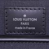 Porta-documentos Louis Vuitton Sabana en lona a cuadros gris y cuero negro - Detail D4 thumbnail
