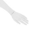 Bracciale flessibile Chanel Ultra in oro bianco e ceramica bianca - Detail D1 thumbnail