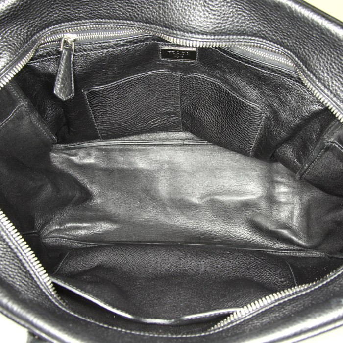 Prada briefcase in black grained leather - Detail D2
