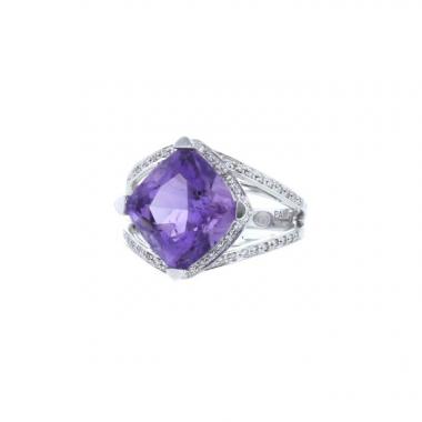 Anello Mauboussin Fou de Toi in oro bianco e diamanti e ametista rosa di Francia