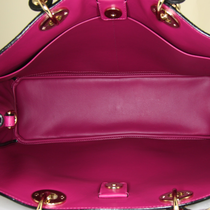 Shopping bag Dior Diorissimo in pelle martellata nera - Detail D3