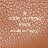 Borsa a spalla Louis Vuitton Olympe in tela monogram cerata e pelle marrone caramello - Detail D3 thumbnail