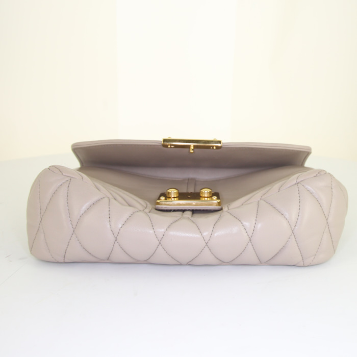 Borsa a tracolla Miu Miu in pelle beige - Detail D5