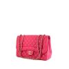 Bolso bandolera Chanel Timeless jumbo en cuero acolchado rosa - 00pp thumbnail