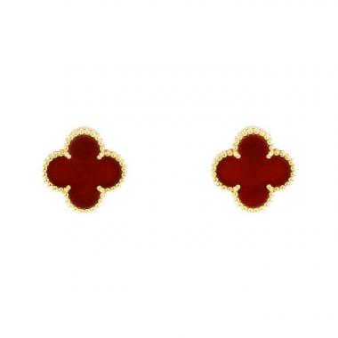 Van Cleef 
Arpels Alhambra Vintage earrings in yellow gold and cornelian