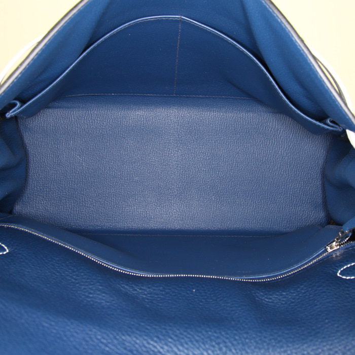 Borsa Hermes Kelly 35 cm in pelle togo blu e bianca - Detail D3