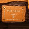 Prada shopping bag in gold grained leather - Detail D3 thumbnail