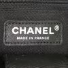 Bolso bandolera Chanel Grand Shopping en cuero acolchado negro - Detail D3 thumbnail