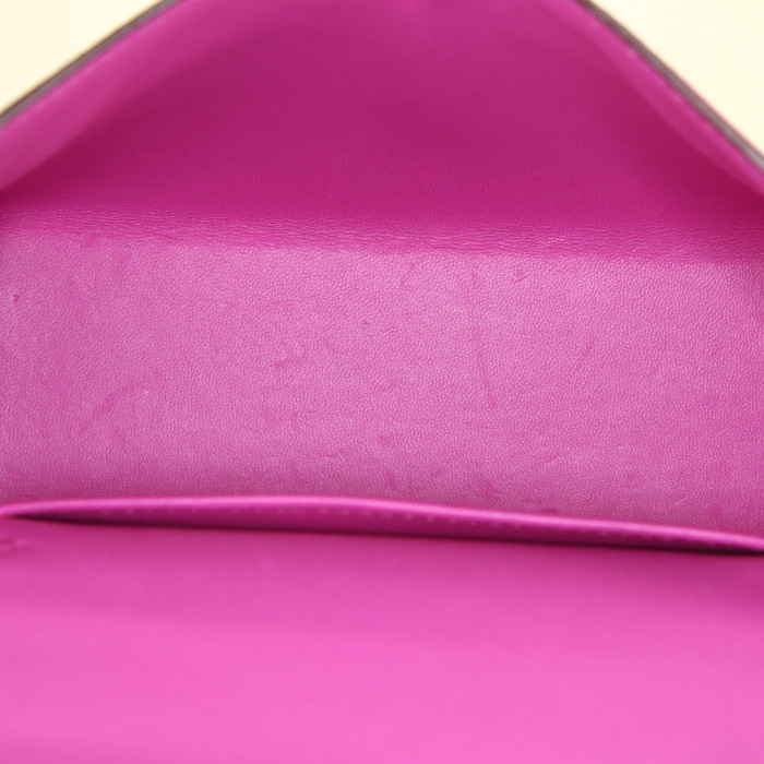 Hermès Kelly 20 cm shoulder bag in pink epsom leather - Detail D3