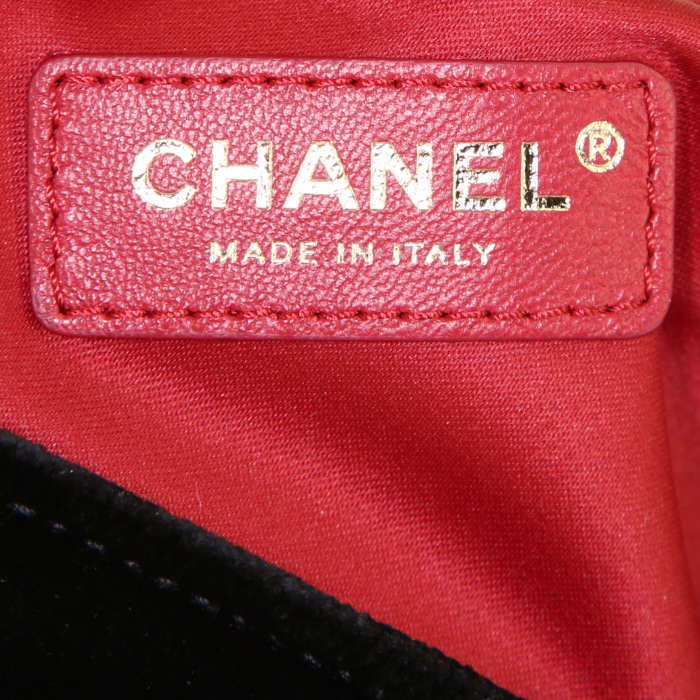 Borsa a tracolla Chanel Timeless in velluto trapuntato tricolore rosso nero e blu marino - Detail D3