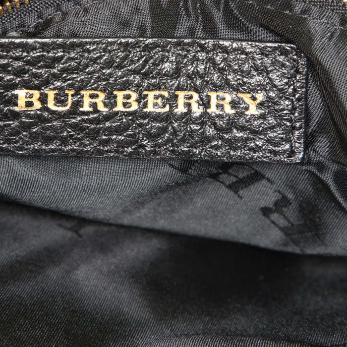 Sac à main Burberry Orchad en cuir noir - Detail D3