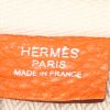 Bolso de mano Hermès Victoria II en cuero togo naranja - Detail D3 thumbnail