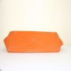 Bolso de mano Hermès Victoria II en cuero togo naranja - Detail D4 thumbnail