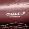 Chanel Timeless jumbo shoulder bag in black quilted leather - Detail D4 thumbnail