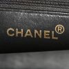 Bolso de mano Chanel Vintage en cuero acolchado azul oscuro - Detail D3 thumbnail