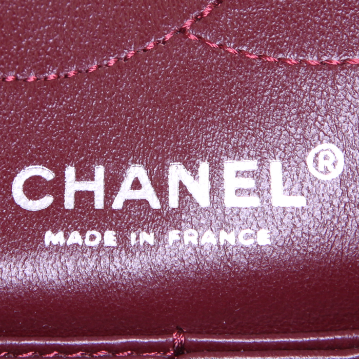 Sac à main Chanel 2.55 Lucky Charms en cuir matelassé noir - Detail D4