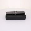 Bolso bandolera Saint Laurent Kate modelo pequeño en cuero granulado negro - Detail D5 thumbnail