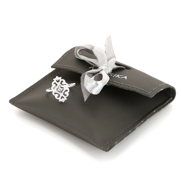 Messika Eden ring in white gold and diamonds - Detail D2