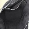 Louis Vuitton grand Noé large model shopping bag in black epi leather - Detail D2 thumbnail