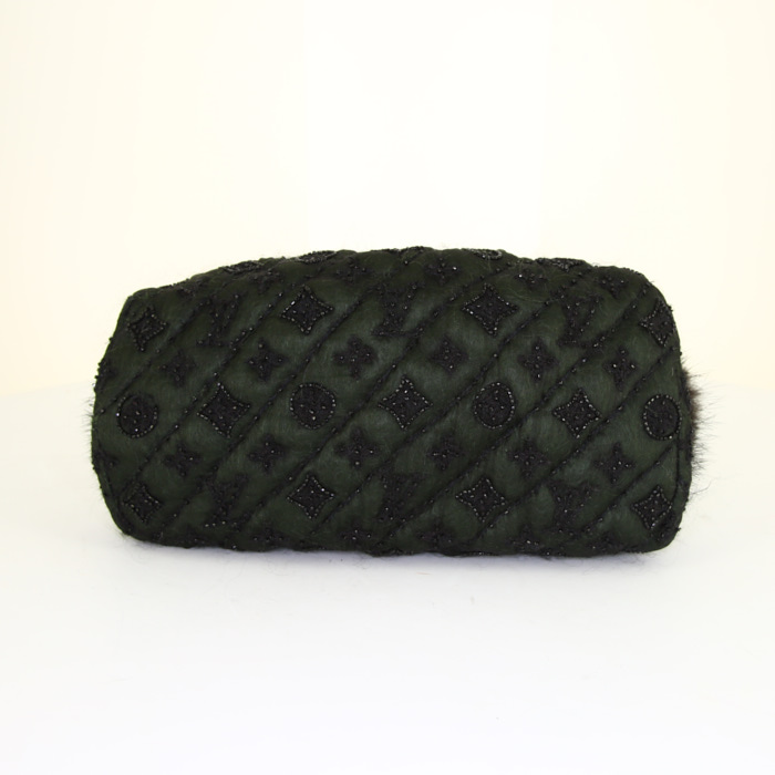 Bolso de mano Louis Vuitton en lona verde oscuro y piel negra - Detail D4