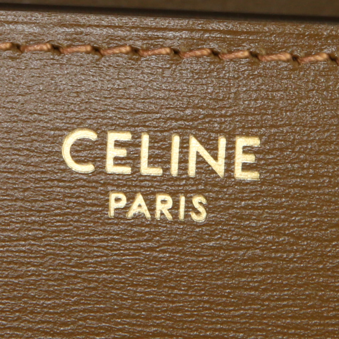 Celine Classic Box Teen shoulder bag in brown box leather - Detail D3