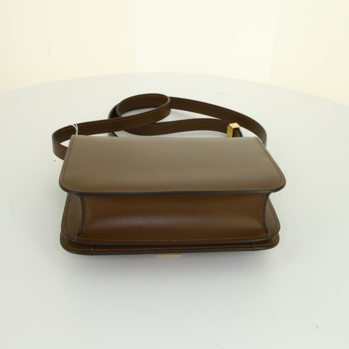 Borsa a tracolla Celine Classic Box Teen in pelle box marrone - Detail D4