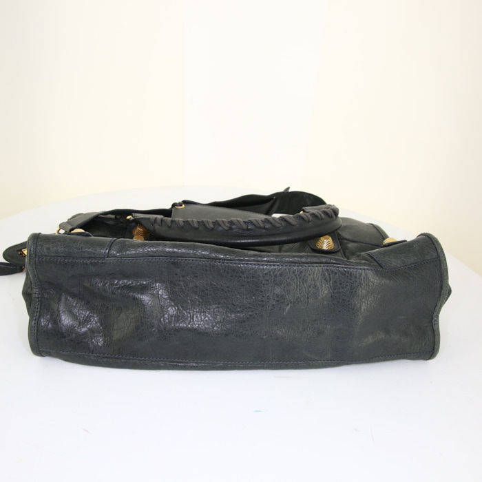 Balenciaga Giant City handbag in grey glittering leather - Detail D5