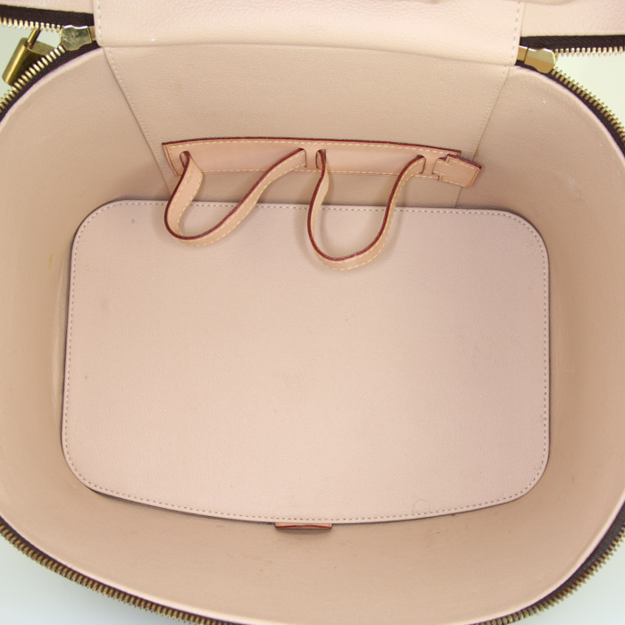 Louis Vuitton Nice vanity case in brown monogram canvas and natural leather - Detail D2