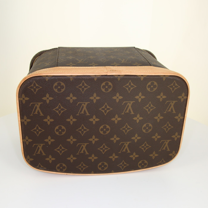 Vanity Louis Vuitton Nice en lona Monogram marrón y cuero natural - Detail D6