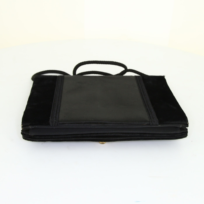 Borsa a tracolla Saint Laurent Vintage in tela nera ricamata con perle e velluto nero - Detail D4