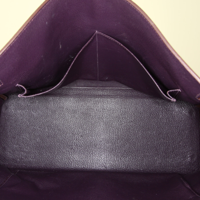 Sac porté épaule ou main Hermes Kelly 40 cm en cuir togo aubergine - Detail D3