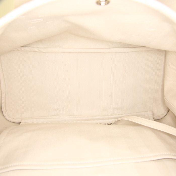 Sac à main Hermès Valparaiso en cuir crème et toile crème - Detail D2