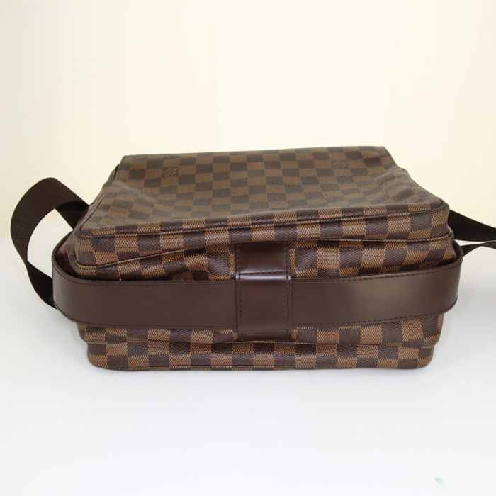 Louis Vuitton Naviglio shoulder bag in ebene damier canvas and brown leather - Detail D4