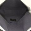 Louis Vuitton Ségur pouch in black epi leather - Detail D2 thumbnail