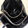 Chanel Vintage Shopping handbag in black leather - Detail D2 thumbnail