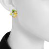 Paire de boucles d'oreilles Dior Diorette en or blanc,  émail et diamant - Detail D1 thumbnail