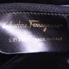 Salvatore Ferragamo shoulder bag in black suede - Detail D3 thumbnail