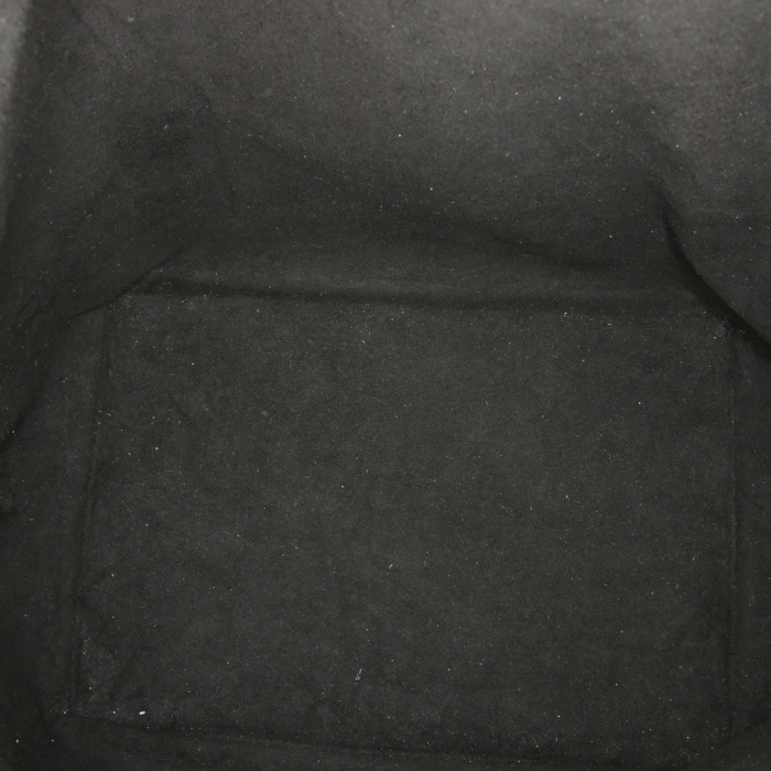 Sac cabas Louis Vuitton grand Noé en cuir épi bicolore noir et rouge - Detail D2