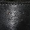 Louis Vuitton Arche shoulder bag in black epi leather - Detail D3 thumbnail