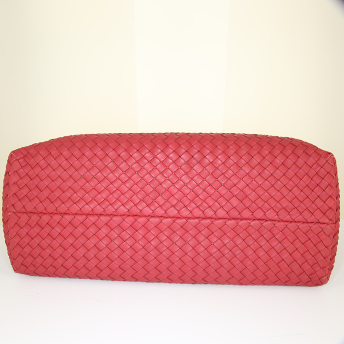 Bolso Cabás Bottega Veneta en cuero intrecciato rojo - Detail D4